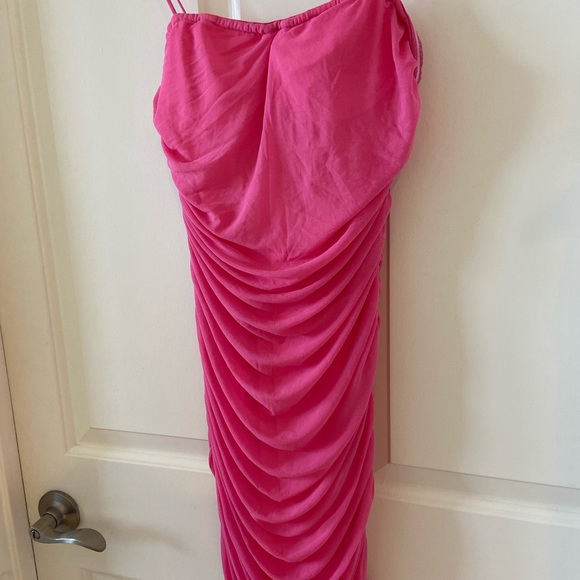 NWT Superdown Emmie Mesh Mini Dress Hot Pink Ruched Mesh Bodycon Revolve Sz M - Picture 10 of 10